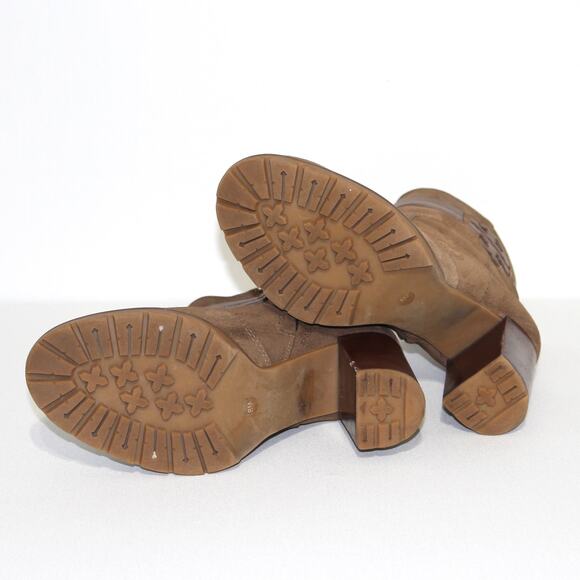 Tory Burch Leigh Lug Sole Booties In River Rock/ River Rock Size 8 - Picture 7 of 8